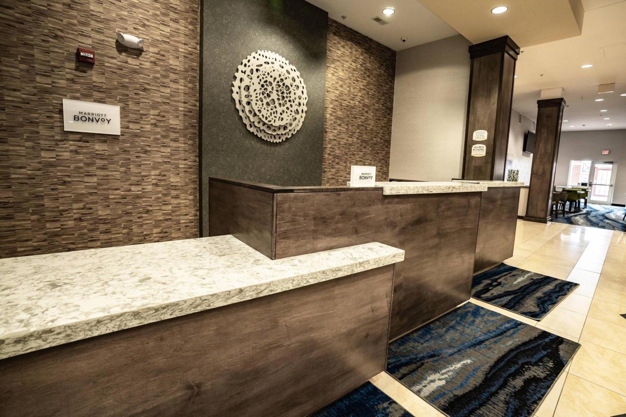 Fairfield Inn & Suites By Marriott Kearney Extérieur photo