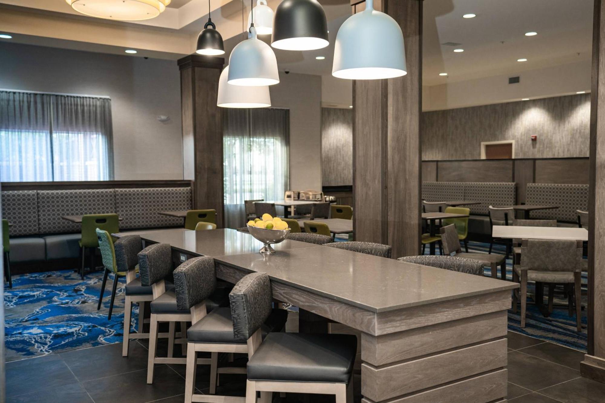 Fairfield Inn & Suites By Marriott Kearney Extérieur photo