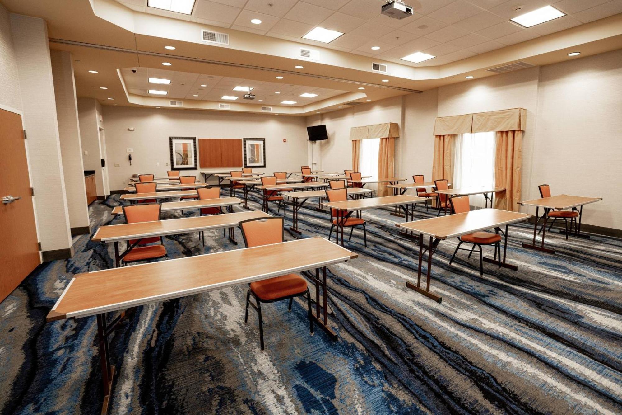Fairfield Inn & Suites By Marriott Kearney Extérieur photo