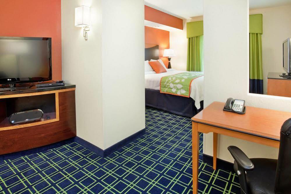 Fairfield Inn & Suites By Marriott Kearney Extérieur photo